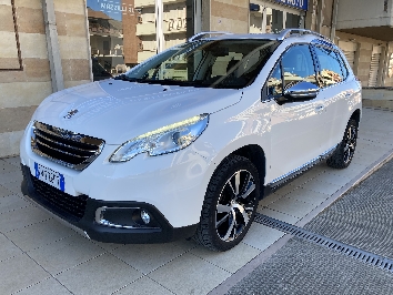 Peugeot 2008 1.6 hdi 115cv Allure