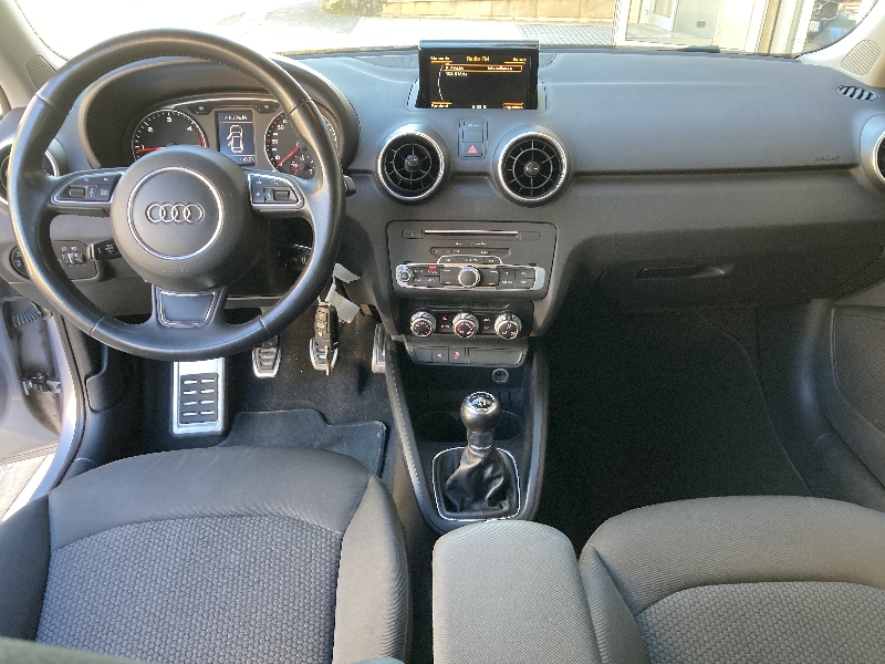 Audi A1 SportBack 1.4 Tdi 90cv Design