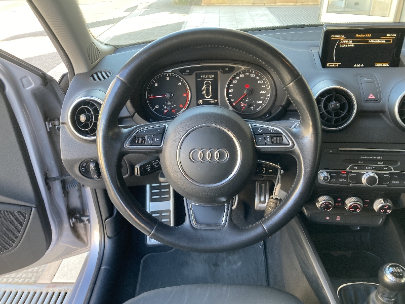 Audi A1 SportBack 1.4 Tdi 90cv Design