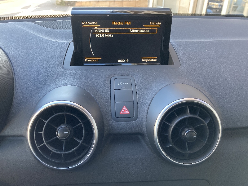Audi A1 SportBack 1.4 Tdi 90cv Design