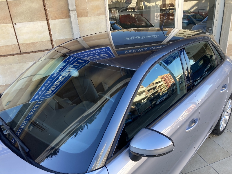 Audi A1 SportBack 1.4 Tdi 90cv Design