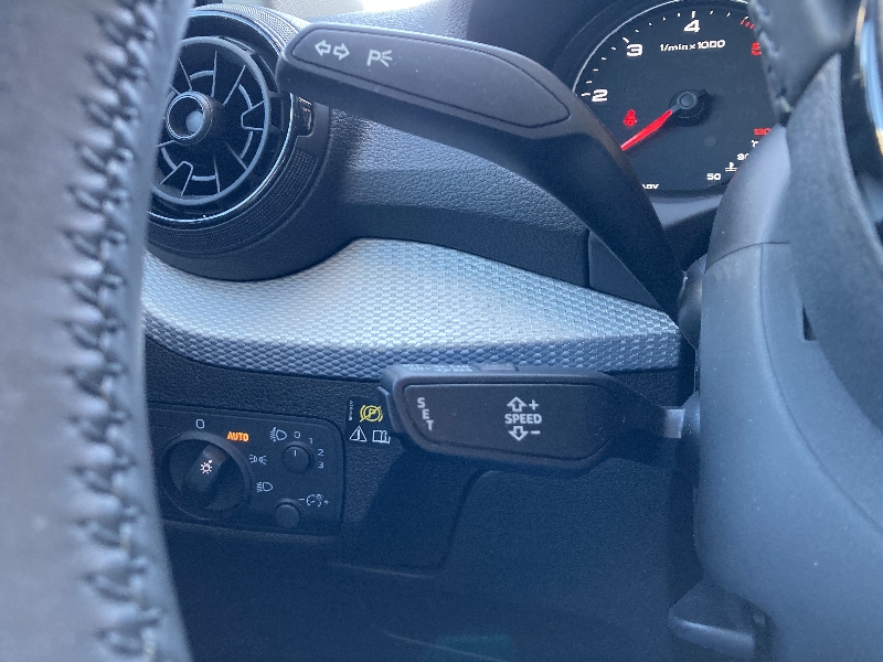 Audi Q2 1.6 Tdi 116cv Business