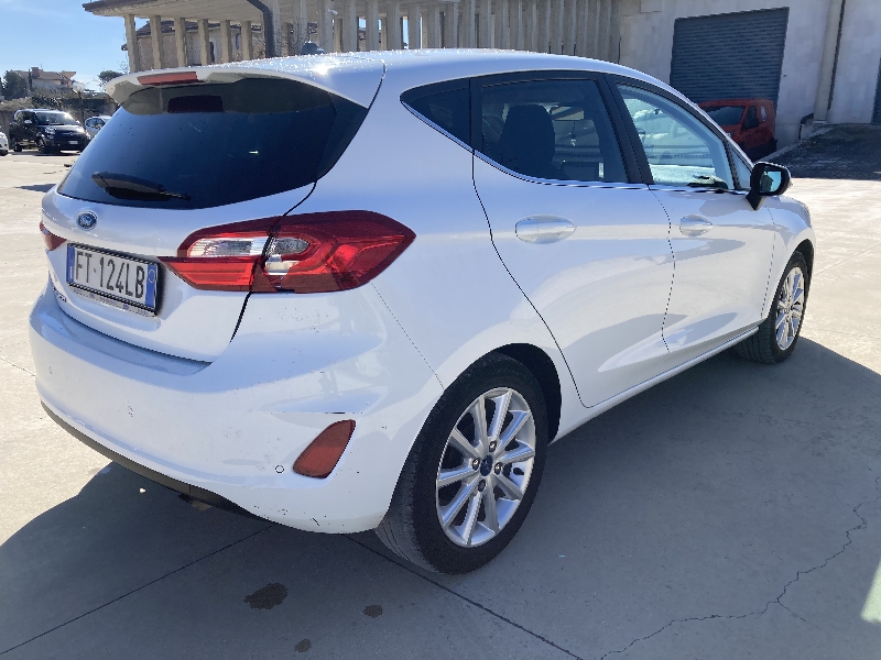 Ford Fiesta 1.1 85cv GPL 5 Porte Titanium