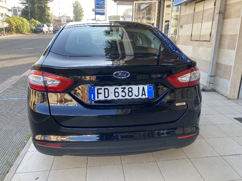 Ford Mondeo 1.5 Tdci 120cv Berlina Business