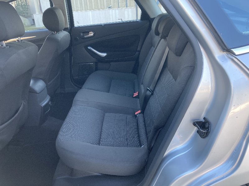 Ford Mondeo 2.0 tdci 140cv titanium Berlina