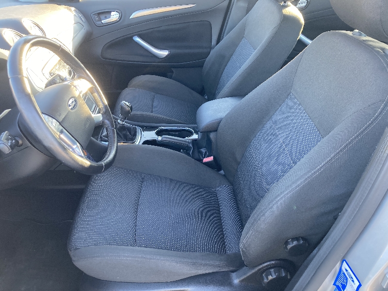 Ford Mondeo 2.0 tdci 140cv titanium Berlina