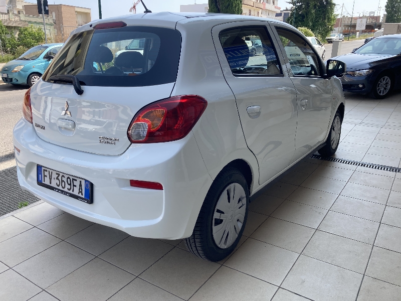 Mitsubishi Space Star 1.0 Invite