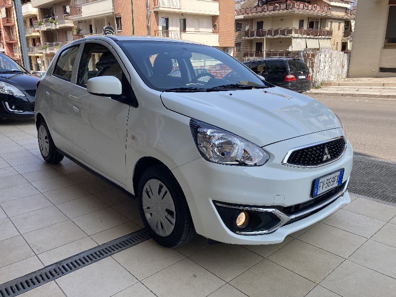 Mitsubishi Space Star 1.0 Invite