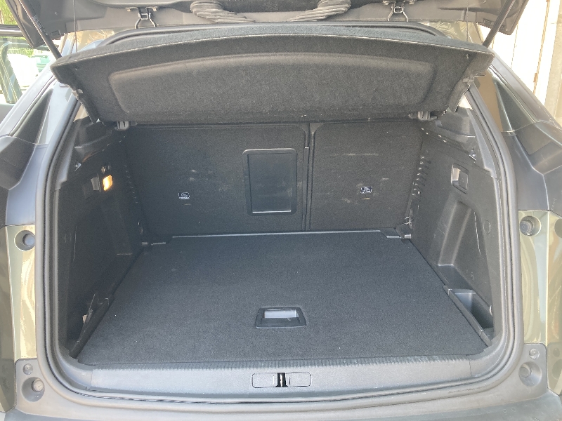 Peugeot 3008 1.5 BlueHdi 130cv Business Aut.