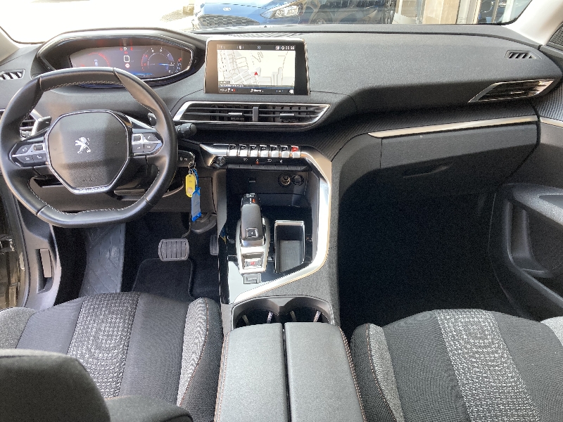 Peugeot 3008 1.5 BlueHdi 130cv Business Aut.