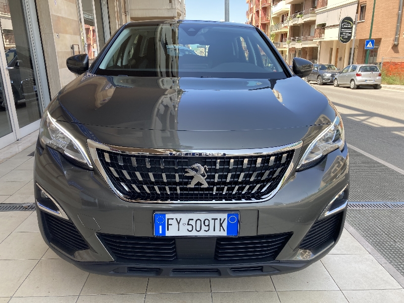 Peugeot 3008 1.5 BlueHdi 130cv Business Aut.