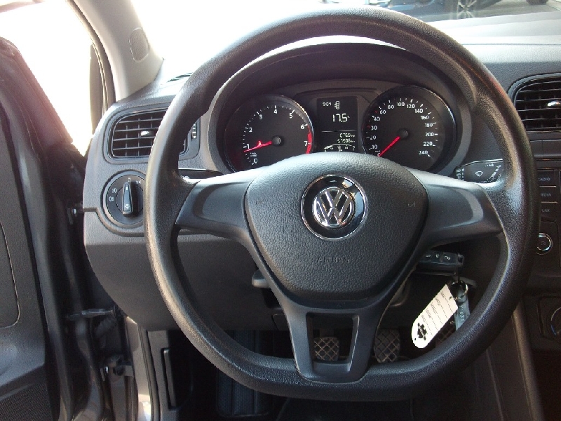 Volkswagen Polo 1.0 MPI 60cv Trendline 5 Porte