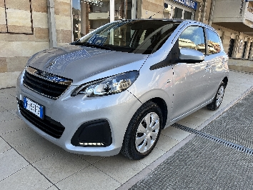Peugeot 108 1.0 vti 68cv 5 Porte Automatica