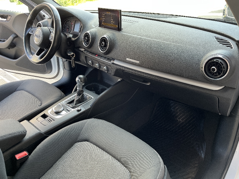 Audi A3 Sportback 30 1.6 tdi 115cv Business