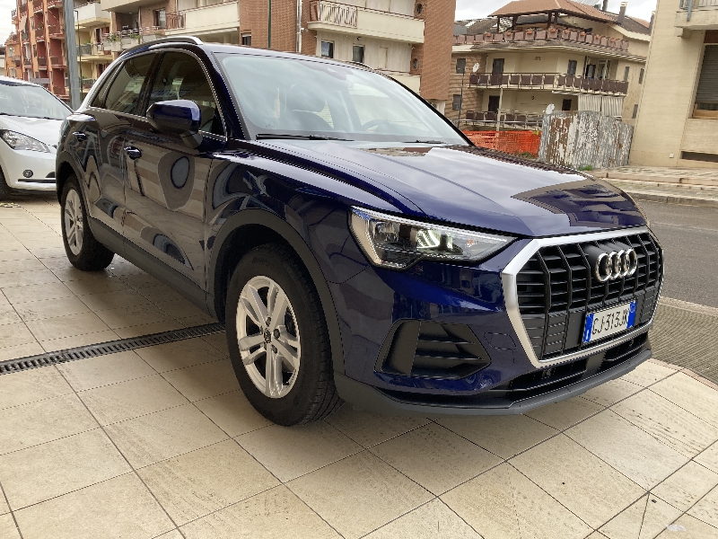 Audi Q3 35 2.0 TDI 150cv S-Tronic Business