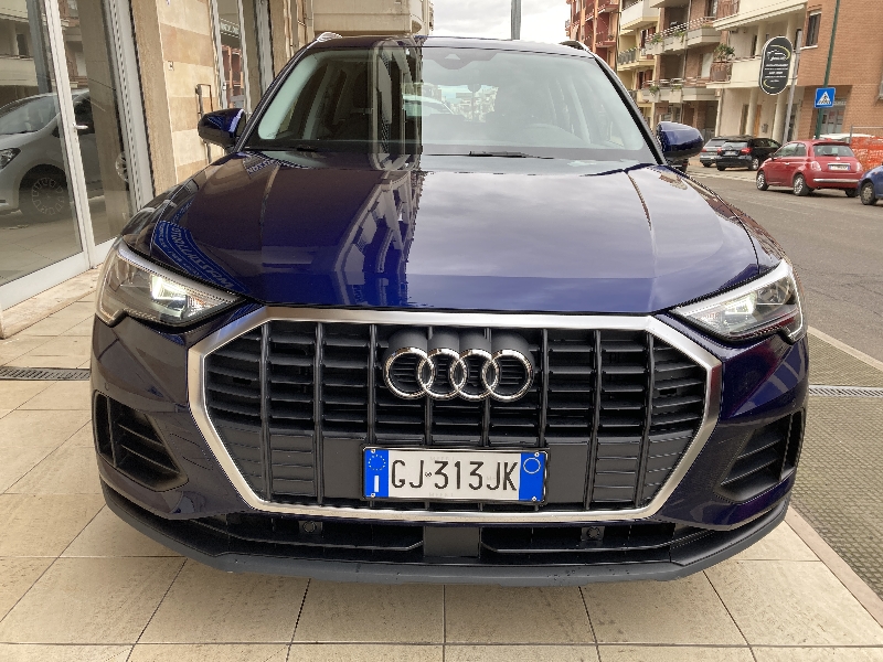 Audi Q3 35 2.0 TDI 150cv S-Tronic Business