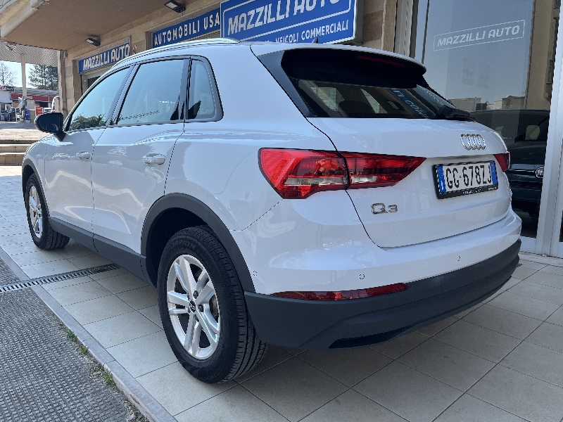 Audi Q3 40 2.0 TDI Quattro Business S-tronic