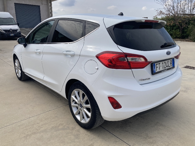 Ford Fiesta 1.1 85cv Titanium GPL