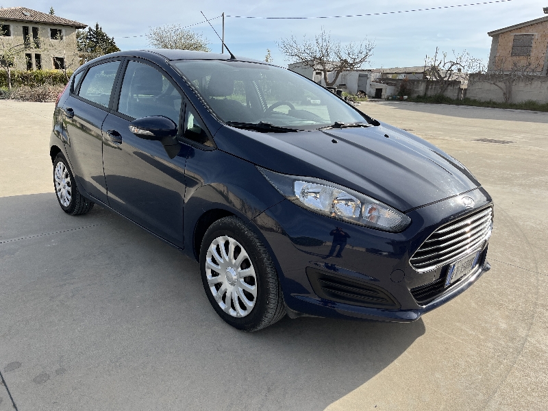 Ford fiesta 1.5 Tdci 75cv 5 Porte