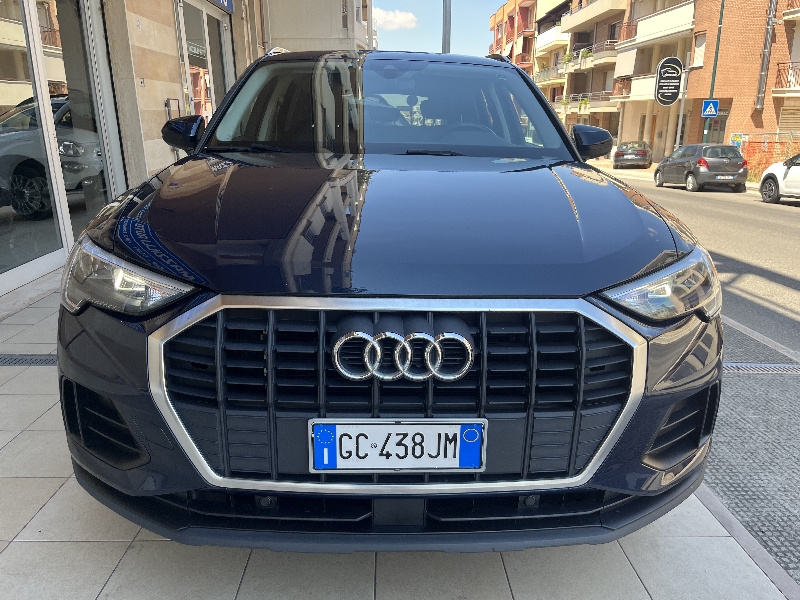 Audi Q3 35 2.0 Tdi s-tronic Business