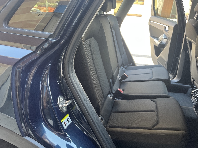Audi Q3 35 2.0 Tdi s-tronic Business