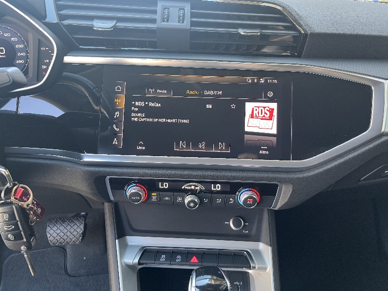 Audi Q3 35 2.0 Tdi s-tronic Business
