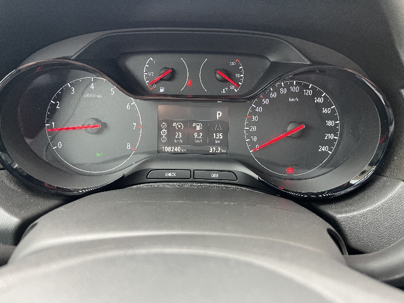 Opel Grandland X 1.5 d Aut. 130cv Business edition