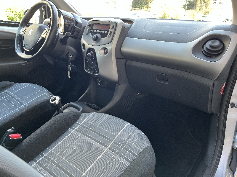 Peugeot 108 1.0 vti 68cv 5 Porte Automatica