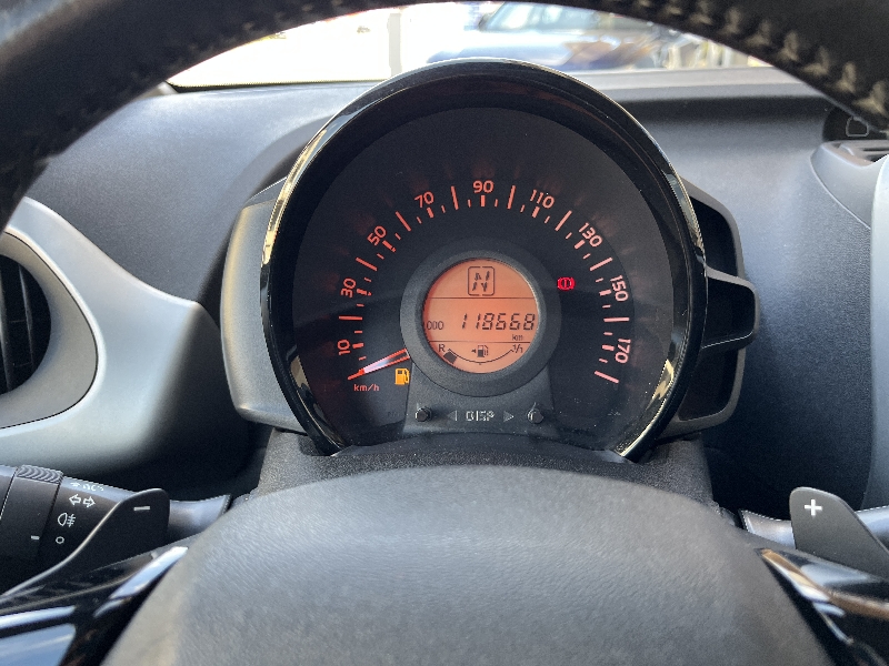 Peugeot 108 1.0 vti 68cv 5 Porte Automatica