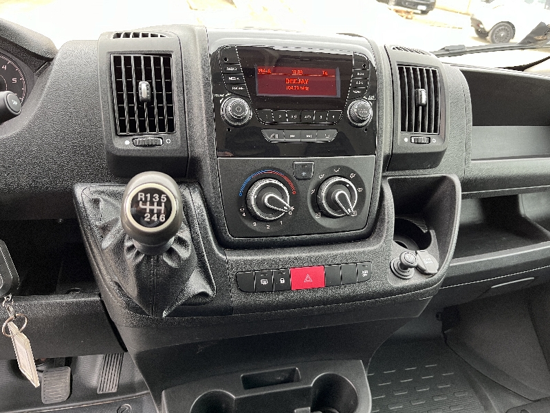 Peugeot Boxer 333 L2H2 2.2 Bluehdi 140cv