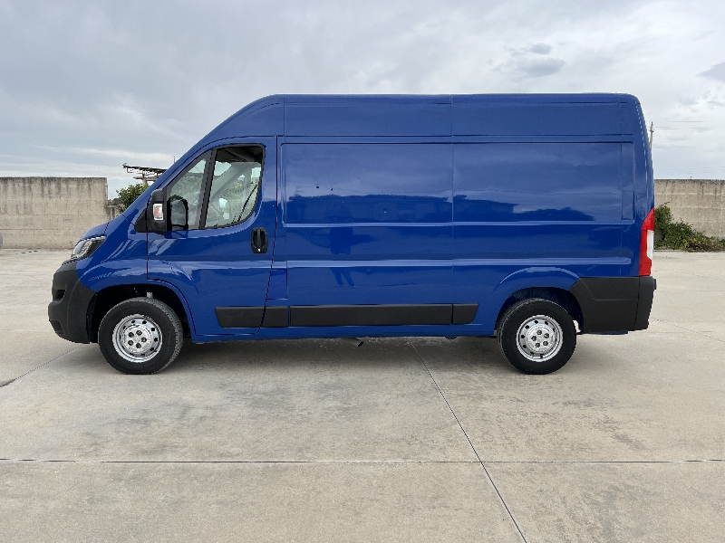Peugeot Boxer 333 L2H2 2.2 Bluehdi 140cv