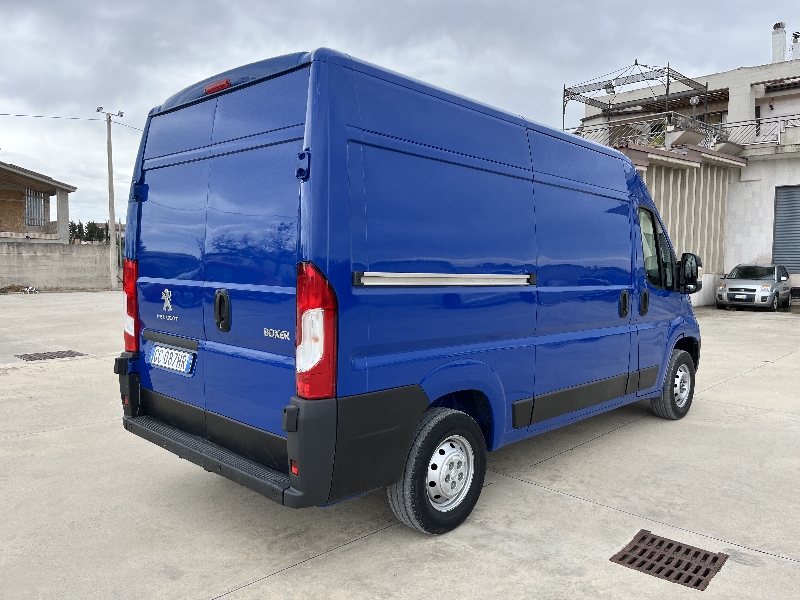 Peugeot Boxer 333 L2H2 2.2 Bluehdi 140cv