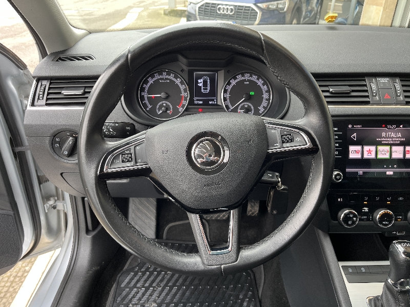 Skoda Octavia Wagon 1.6 tdi 115cv executive Dsg