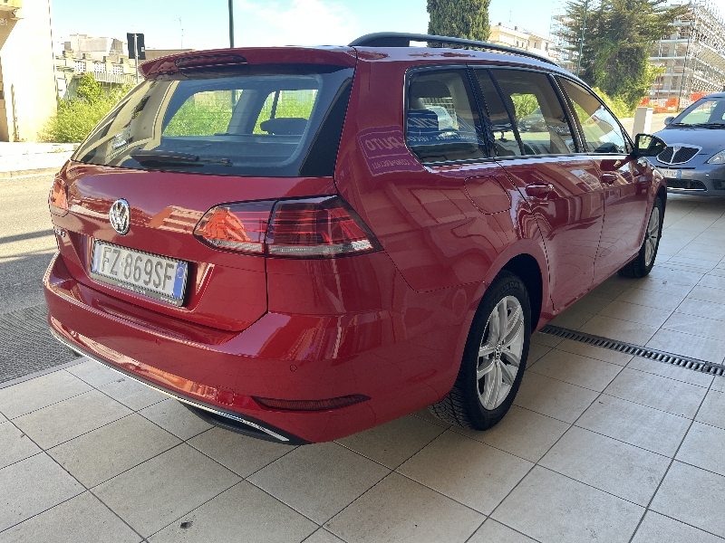 Volkswagen Golf Variant 1.6 tdi 115cv Business